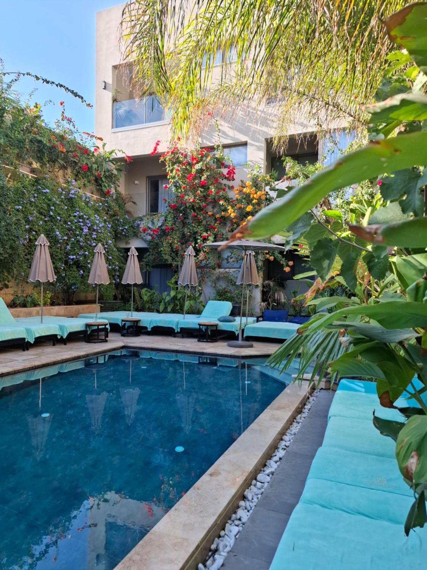 The Village Boutique And Spa 纳克萨 外观 照片