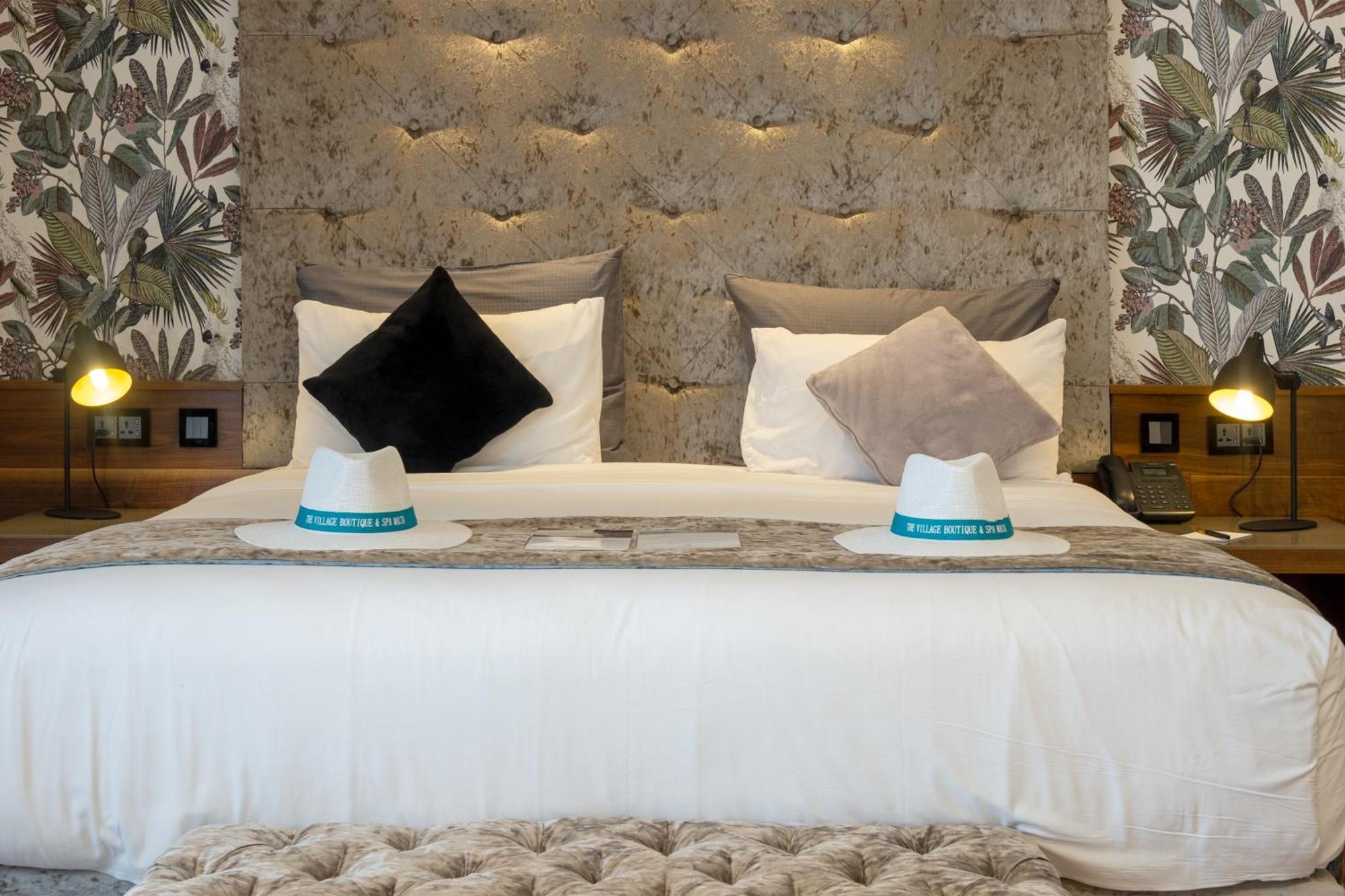The Village Boutique And Spa 纳克萨 外观 照片